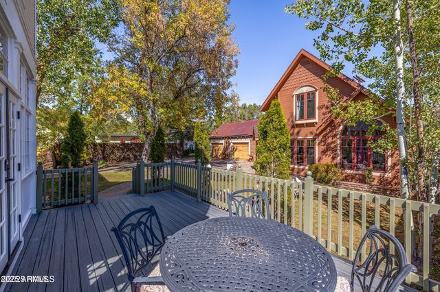614 W SANTA FE Avenue, Flagstaff, AZ 86001