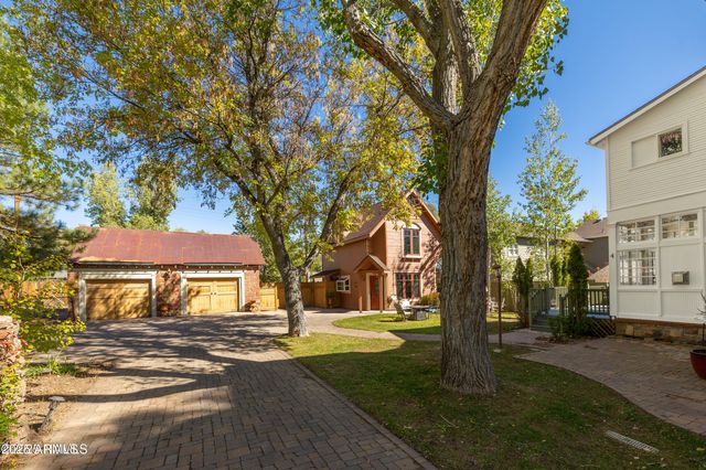 614 W SANTA FE Avenue, Flagstaff, AZ 86001