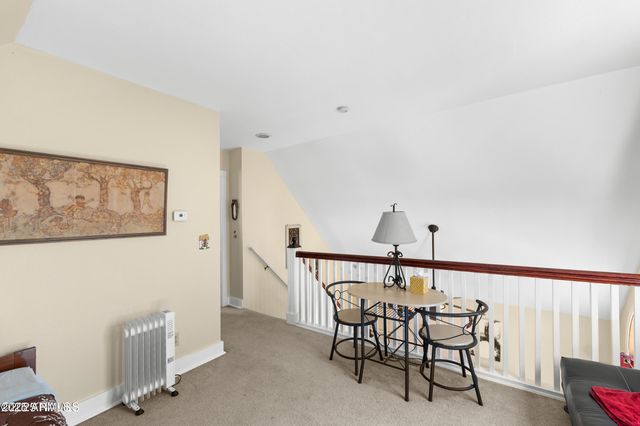 614 W SANTA FE Avenue, Flagstaff, AZ 86001