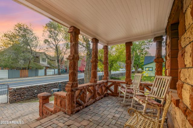 614 W SANTA FE Avenue, Flagstaff, AZ 86001