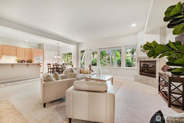 21 Mount Lena Lane, Port Ludlow, WA 98365