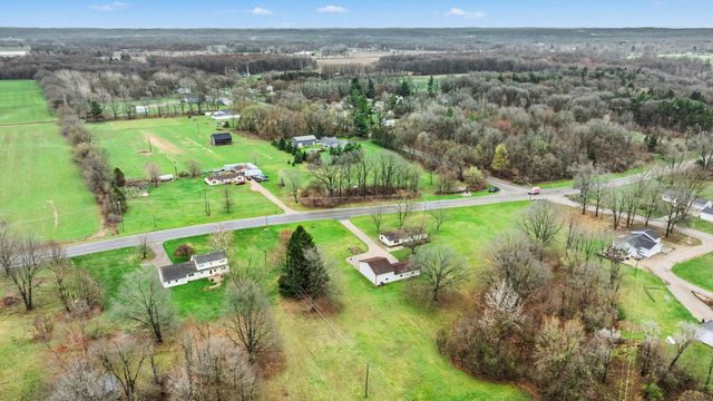 1216 10th Street, Martin, MI 49070