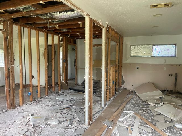 7002 Jay Street, Houston, TX 77028