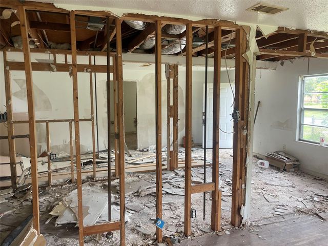 7002 Jay Street, Houston, TX 77028