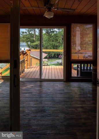 420 LOCUST ST, Burnham, PA 17009