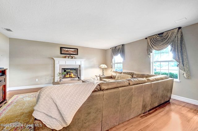 1428 Gleneagles Way, Rockledge, FL 32955