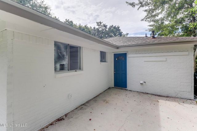 511 E Old Pass Road, Long Beach, MS 39560