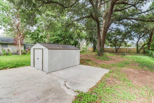 511 E Old Pass Road, Long Beach, MS 39560