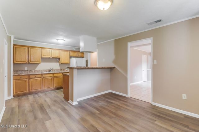 511 E Old Pass Road, Long Beach, MS 39560