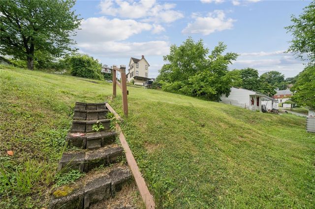 1608 Trimble Ave, Port Vue, PA 15133