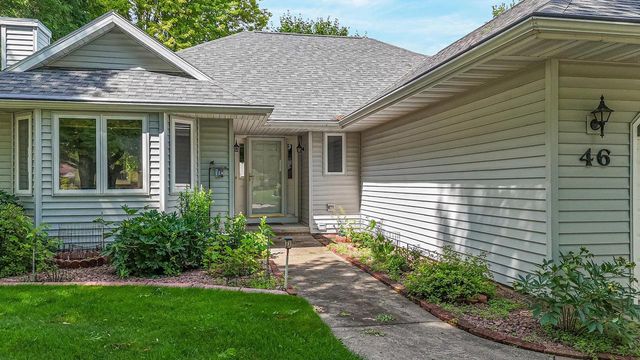 46 KENSINGTON COURT, Appleton, WI 54915