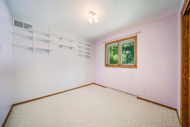 46 KENSINGTON COURT, Appleton, WI 54915
