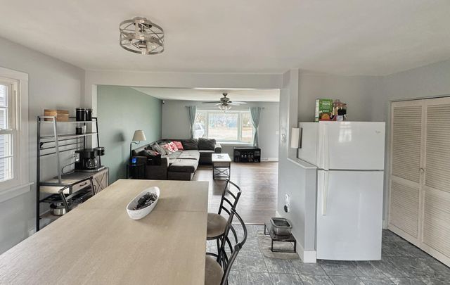 3303 W 79th Avenue, Merrillville, IN 46410