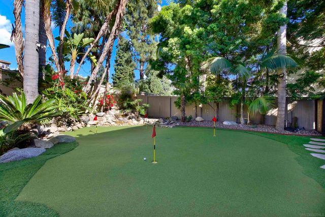 7073 SURFBIRD CIR, Carlsbad, CA 92011