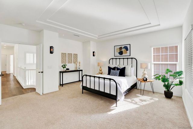 7073 SURFBIRD CIR, Carlsbad, CA 92011