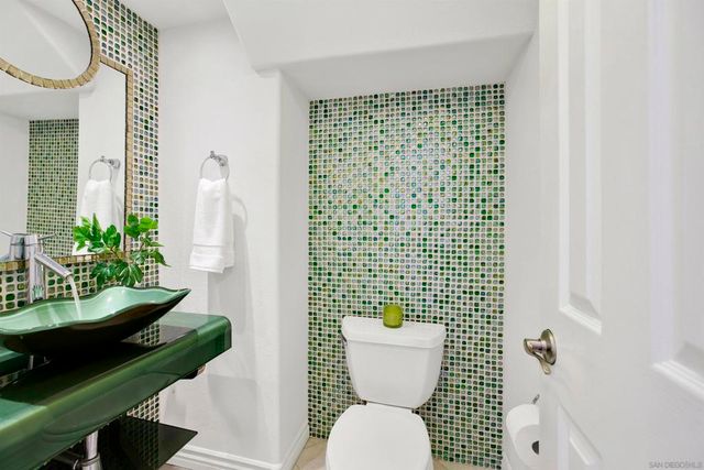 7073 SURFBIRD CIR, Carlsbad, CA 92011