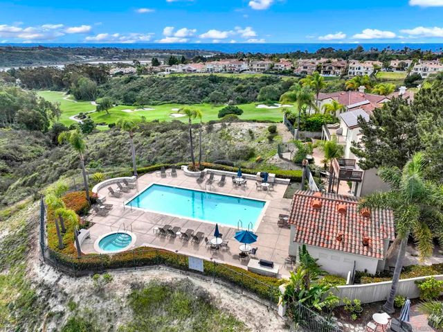 7073 SURFBIRD CIR, Carlsbad, CA 92011