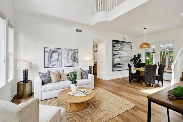 7073 SURFBIRD CIR, Carlsbad, CA 92011