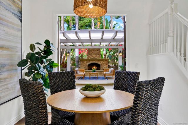 7073 SURFBIRD CIR, Carlsbad, CA 92011