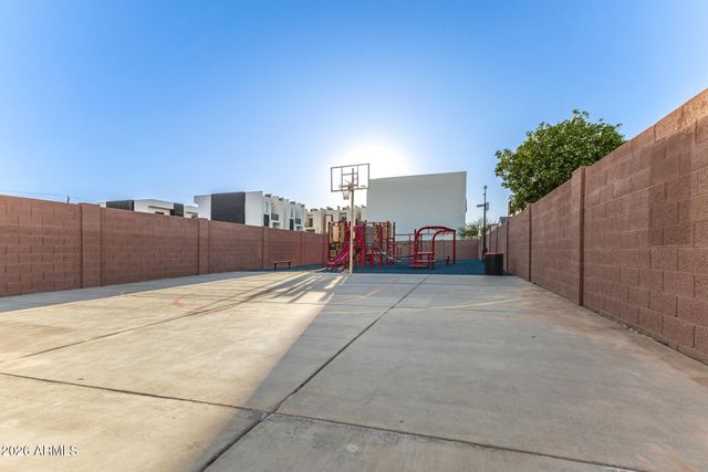 2140 E MICHIGAN Avenue 35, Phoenix, AZ 85024