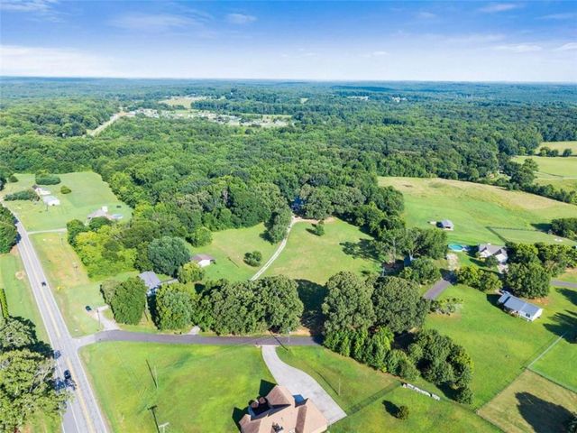 51 Howington Road, Jefferson, GA 30549