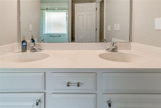 17621 Cobalt Avenue, Edmond, OK 73012
