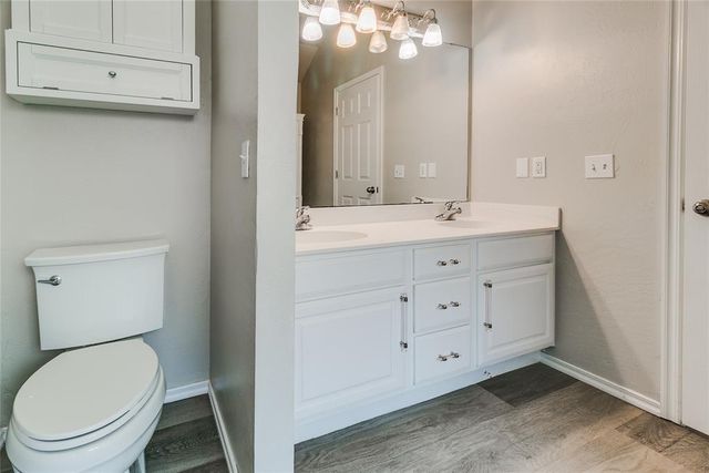 17621 Cobalt Avenue, Edmond, OK 73012