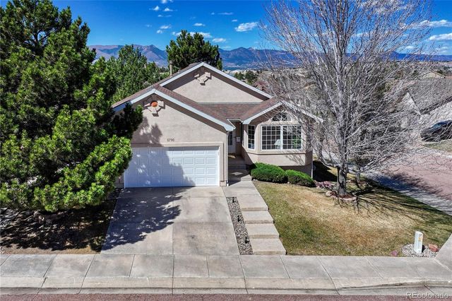5790 Doe Skin Court, Colorado Springs, CO 80918