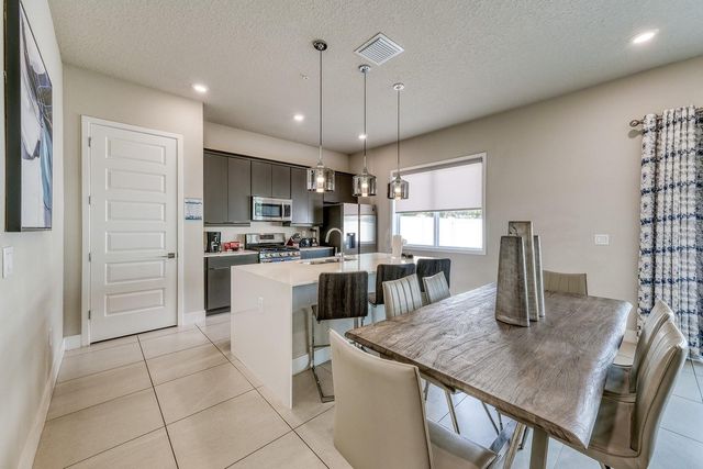7770 SANDY RIDGE DRIVE 113, Kissimmee, FL 34747