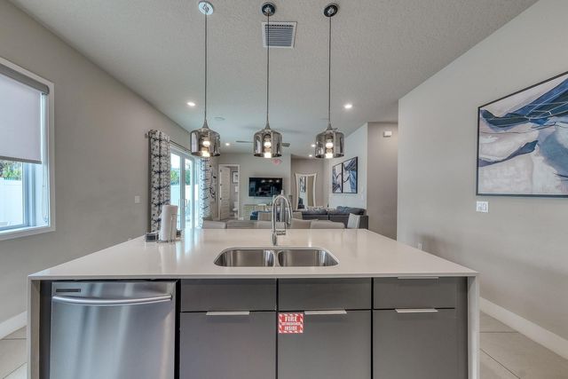 7770 SANDY RIDGE DRIVE 113, Kissimmee, FL 34747