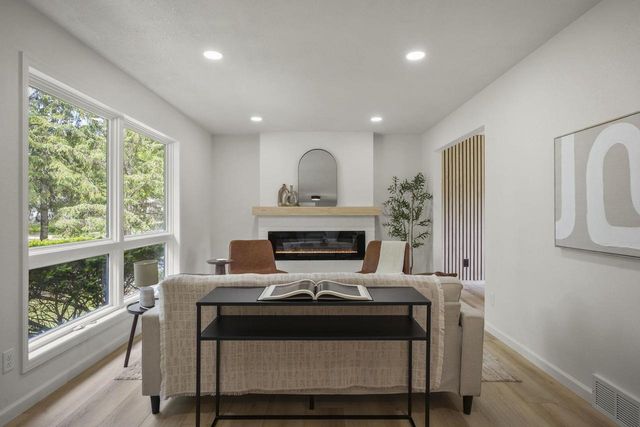 7101 Lindfield Road, Madison, WI 53719