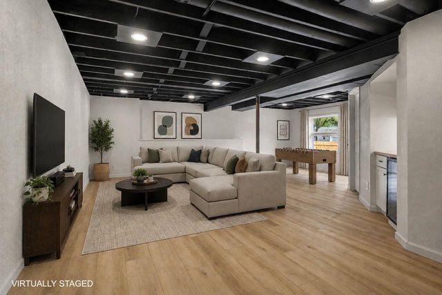 7101 Lindfield Road, Madison, WI 53719