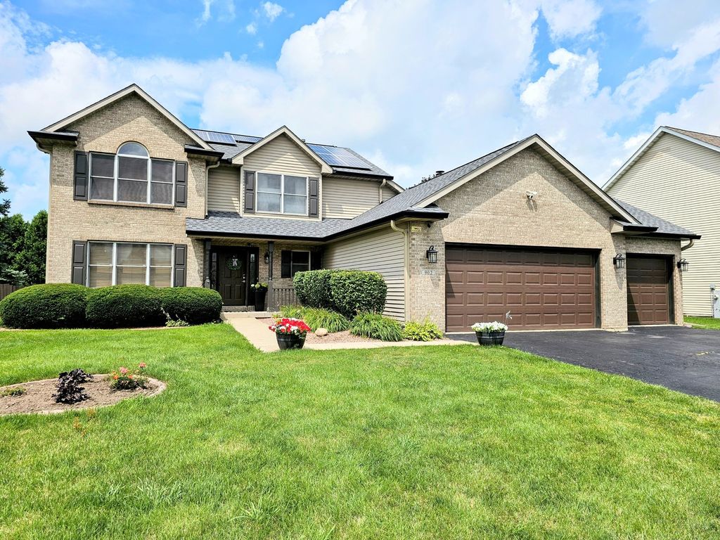 902 Taylor Ridge, Belvidere, IL 61008