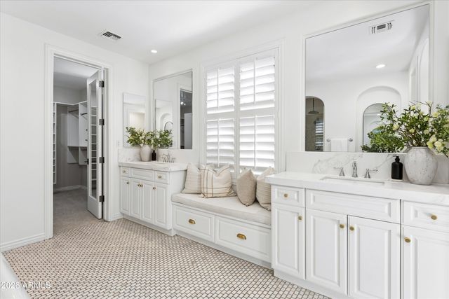 9840 E BUTEO Drive, Scottsdale, AZ 85255