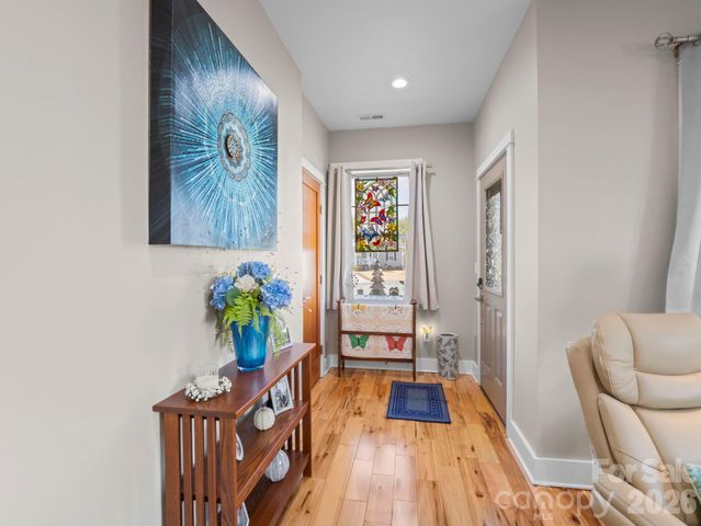 38 Winged Elm Court, Hendersonville, NC 28739