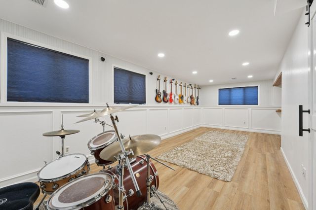 200 121st Avenue NW, Coon Rapids, MN 55448