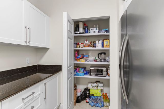 625 Casa Loma Boulevard 403, Boynton Beach, FL 33435