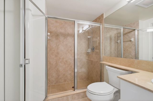 625 Casa Loma Boulevard 403, Boynton Beach, FL 33435