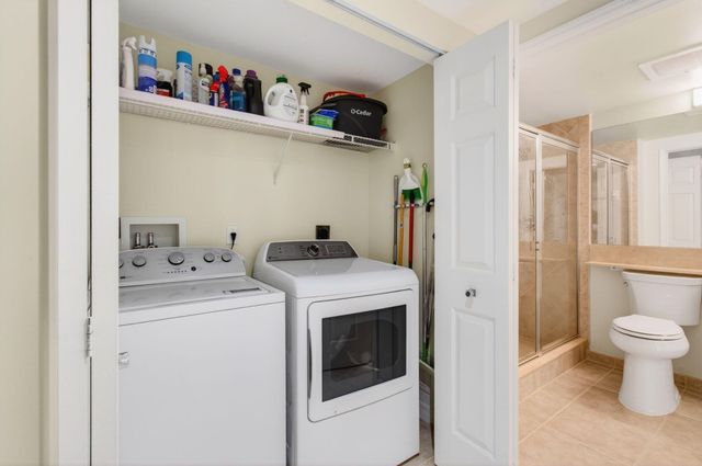 625 Casa Loma Boulevard 403, Boynton Beach, FL 33435