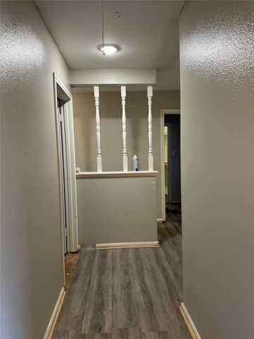 1011 Whitestone Lane, Houston, TX 77073