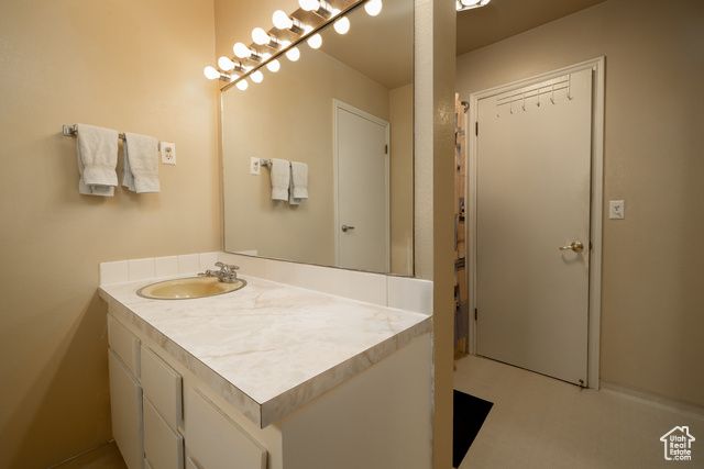 1300 E 3500 S, Vernal, UT 84078