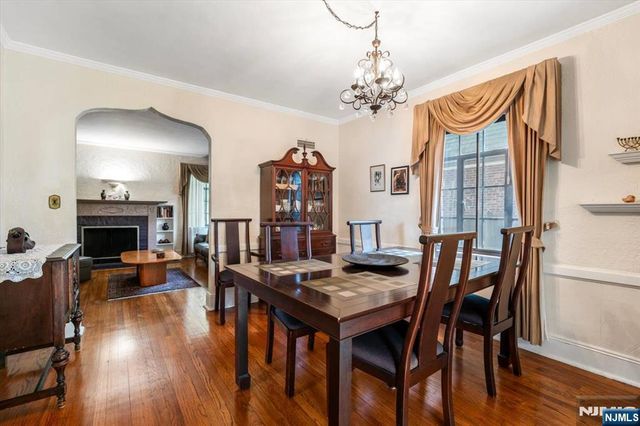 512 Fairidge Terrace, Teaneck, NJ 07666