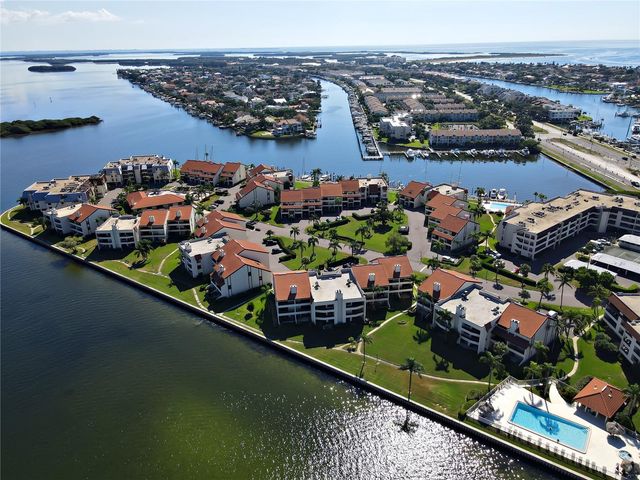 103 1ST STREET E 113, Tierra Verde, FL 33715