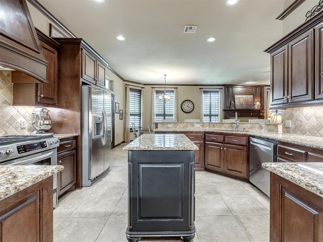 2705 SW 137th Street, Oklahoma City, OK 73170