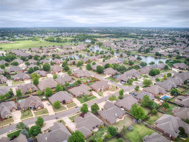 2705 SW 137th Street, Oklahoma City, OK 73170