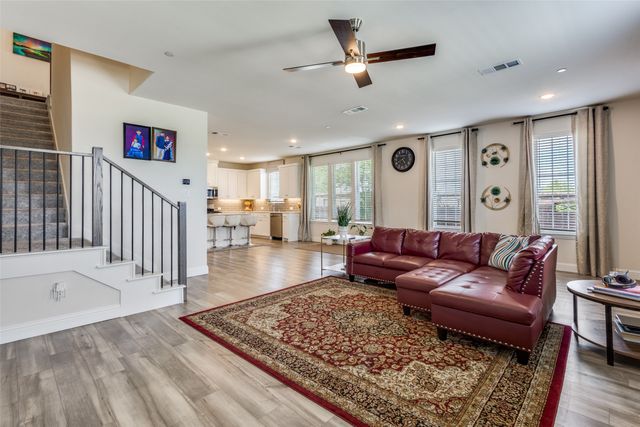 9073 Swallowtail Street, Frisco, TX 75035