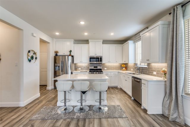 9073 Swallowtail Street, Frisco, TX 75035