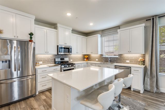 9073 Swallowtail Street, Frisco, TX 75035