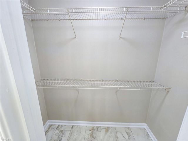 6114 Lenoir CIR, Norfolk, VA 23513