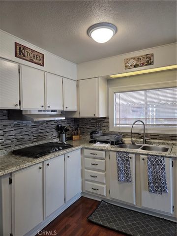 1301 E Avenue I SPC 225, Lancaster, CA 93535